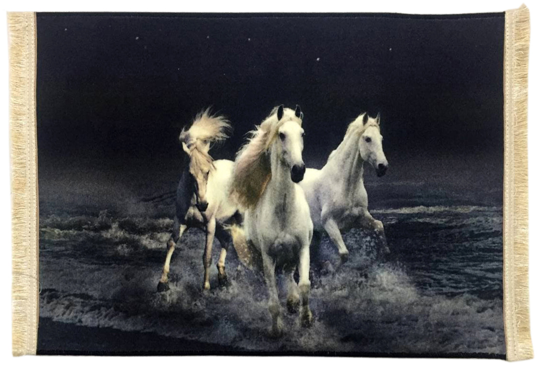 تابلو فرش سه اسب سفید در ساحل
